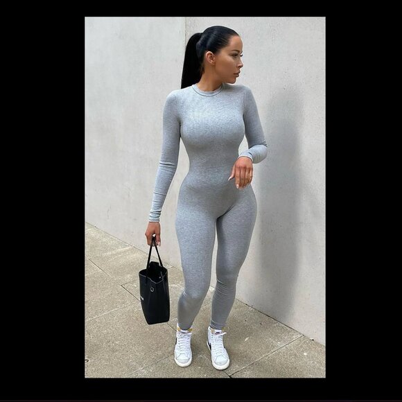 Ribbed Long Sleeve Jumpsuit - Picture 4 of 5